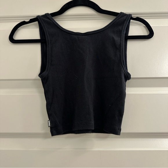 TNA by Aritzia Cropped Ribbed Tank Top - Picture 2 of 3
